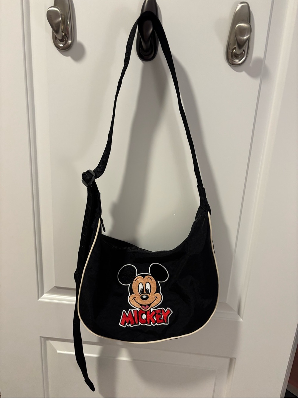 Disney X Baggu Shoulder Bag - Picture 3 of 6